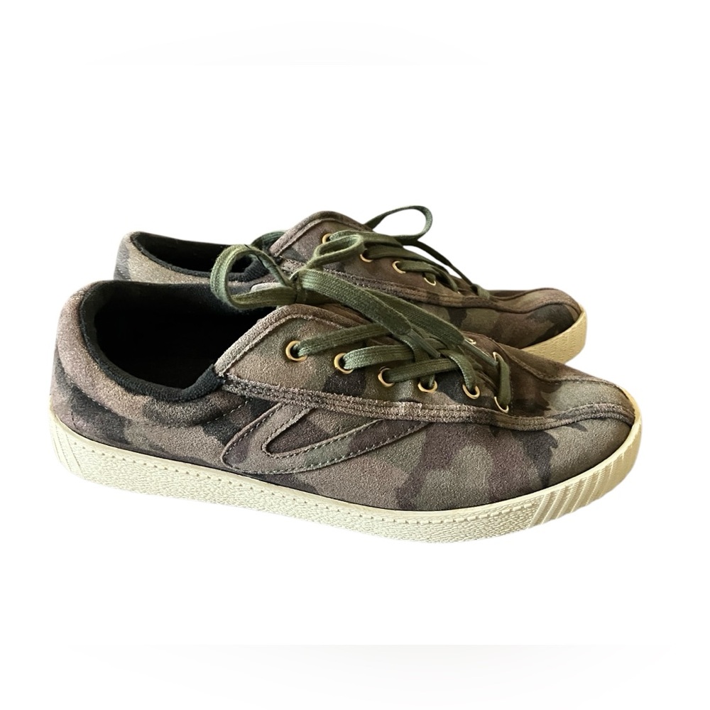 Tretorn NyLite 29 Plus camo sneakers, size 8